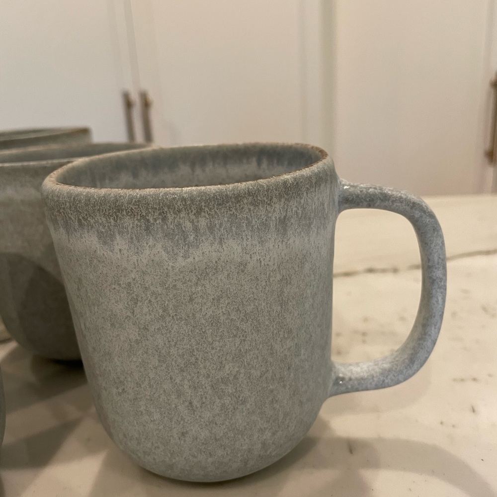 Anthropologie Levi Mugs, NWOT, beautiful light blue/gray with natural glaze - Picture 4 of 4